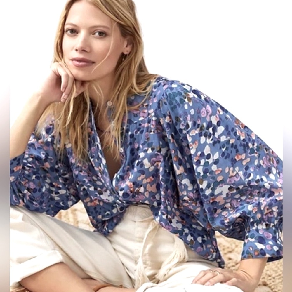 Anthropologie Maeve Puff Sleeved Buttondown Blouse Blue Motif  Print Size XL